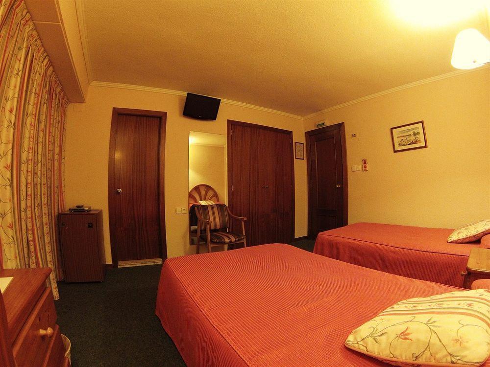 Hotel Avenida Plaza AlziraAlzira  Kültér fotó