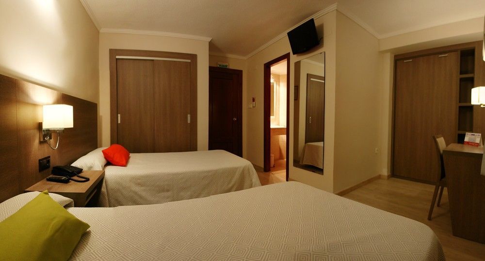 Hotel Avenida Plaza AlziraAlzira  Kültér fotó